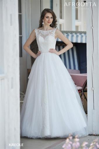 Suknia ślubna Kreole z kolekcji Elope 2019 firmy Afrodyta z Rzeszowa