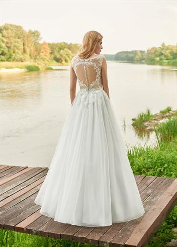 Suknia ślubna Donata tył z kolekcji DFM 2019 Relevence Bridal