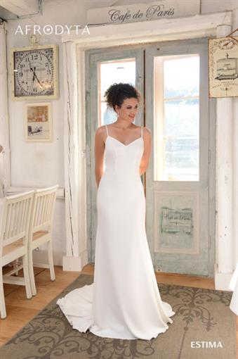 Suknia ślubna Estima z kolekcji Elope 2019 firmy Afrodyta z Rzeszowa