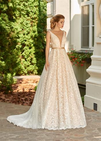 Suknia ślubna Cornie z kolekcji DFM 2019 Relevence Bridal