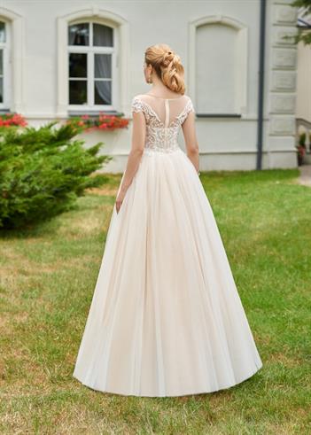 Suknia ślubna Ivana tył z kolekcji DFM 2019 Relevence Bridal