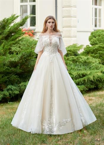 Suknia ślubna Manuella z kolekcji DFM 2019 Relevence Bridal