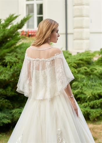Suknia ślubna Manuella tył z kolekcji DFM 2019 Relevence Bridal