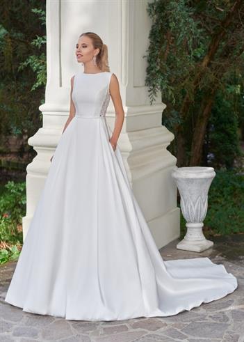 suknia ślubna SATURMINE kolekcja Moonlight Relevance Bridal